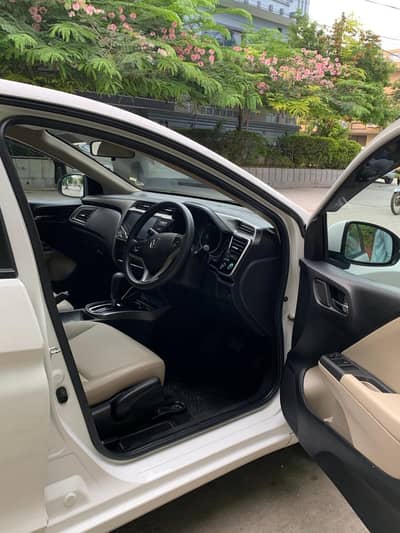 Honda City 2025