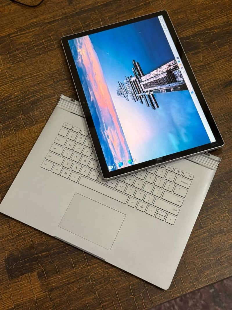 Microsoft Surface Book 3 7
