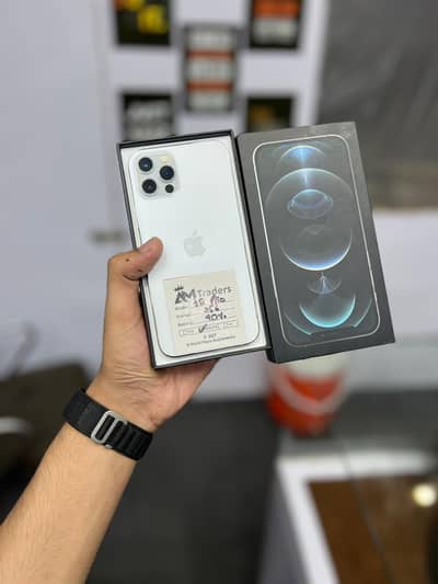 Apple iPhone 12 Pro