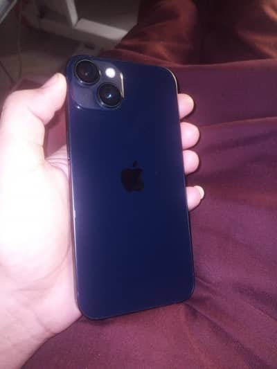 Apple iPhone 13