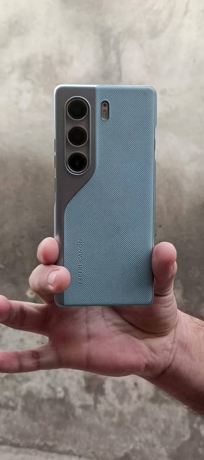 Tecno CAMON 40 Pro