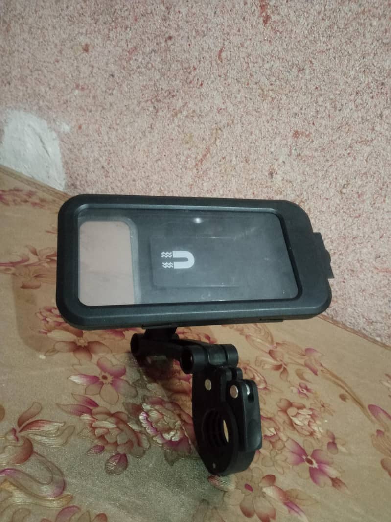 Mobile Holder 2