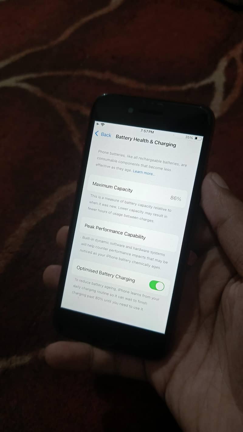Apple iPhone SE 3