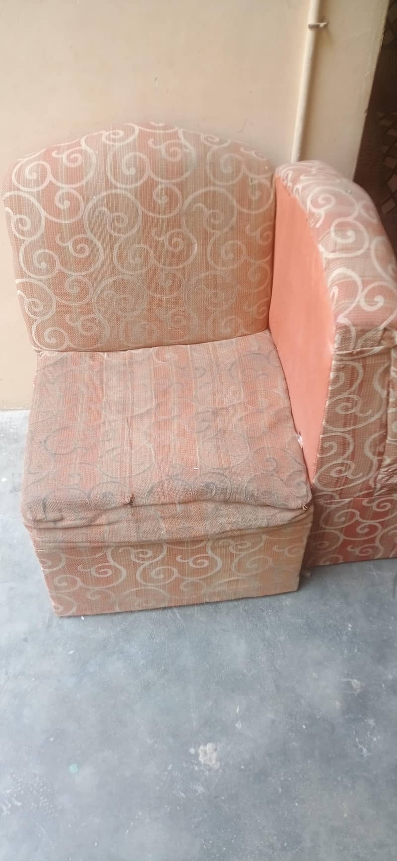 7 sofas L type corner and table 2