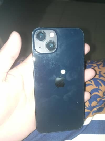 Apple iPhone 13