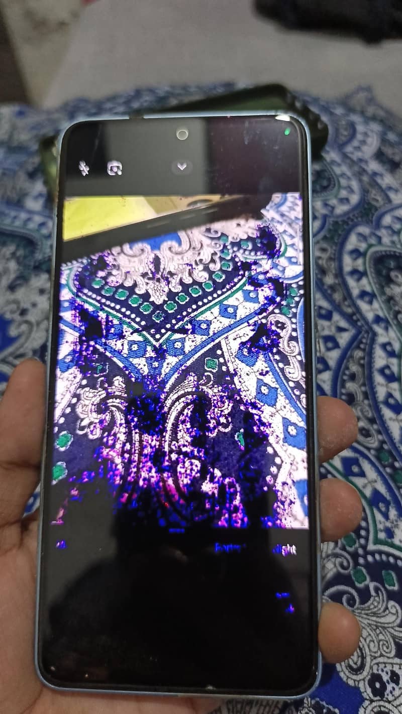 Realme 13 4