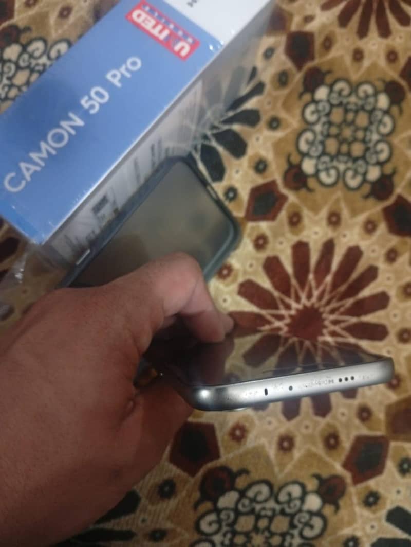 TECNO CAMON 50 PRO 3