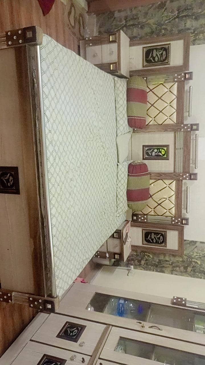 Bedroom set 4p 3
