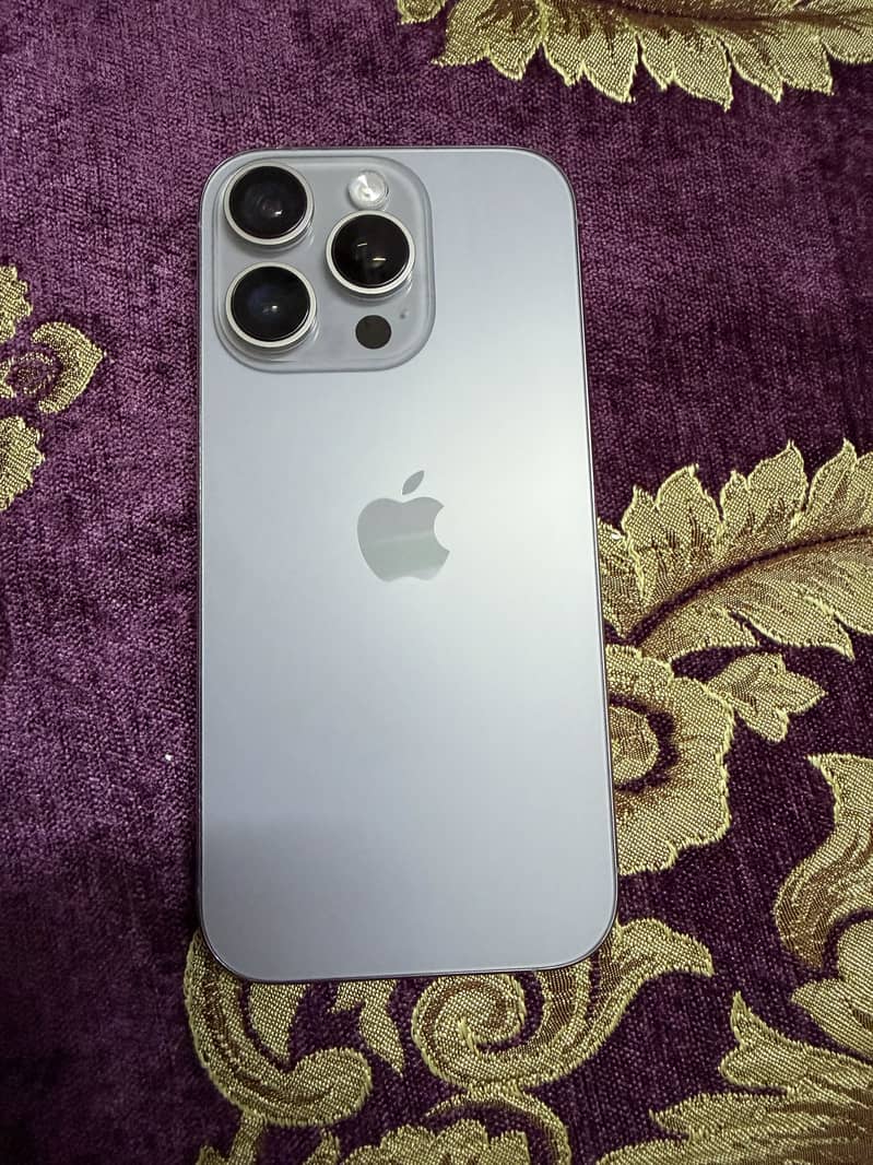 iPhone 16 Pro 0