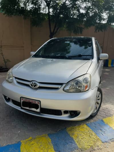 TOYOTA PLATZ