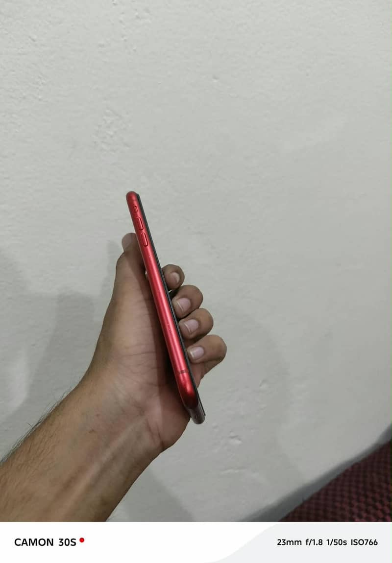 Apple iPhone 11 Sim Working 3