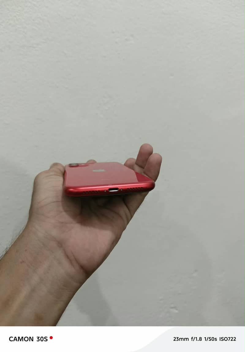 Apple iPhone 11 Sim Working 8