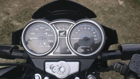 Cb 150f special edition 2024 Mid  best condition
