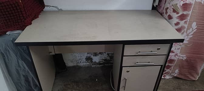 Study table and chair