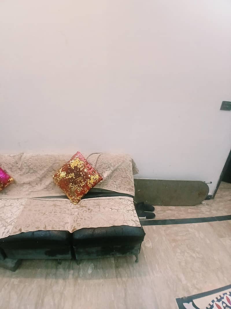 Sofa set 05 piece 1