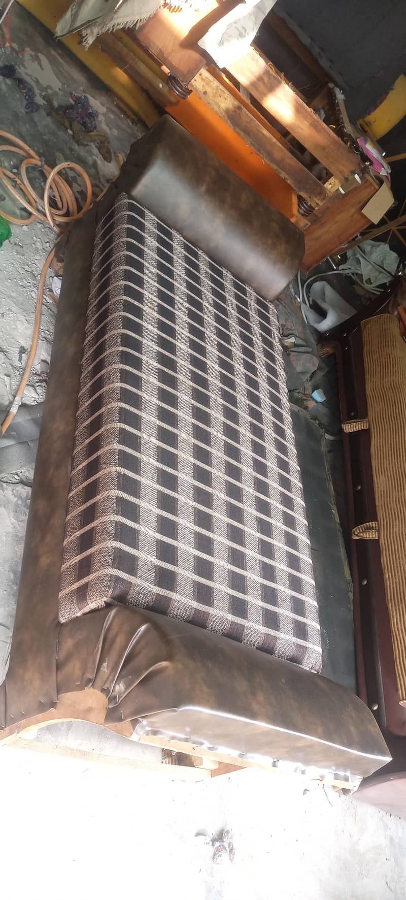 sofa poshish 1