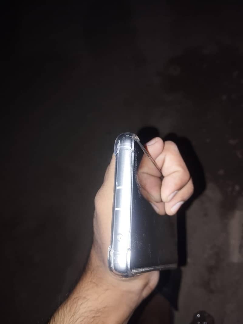 Google Pixel 7a 4