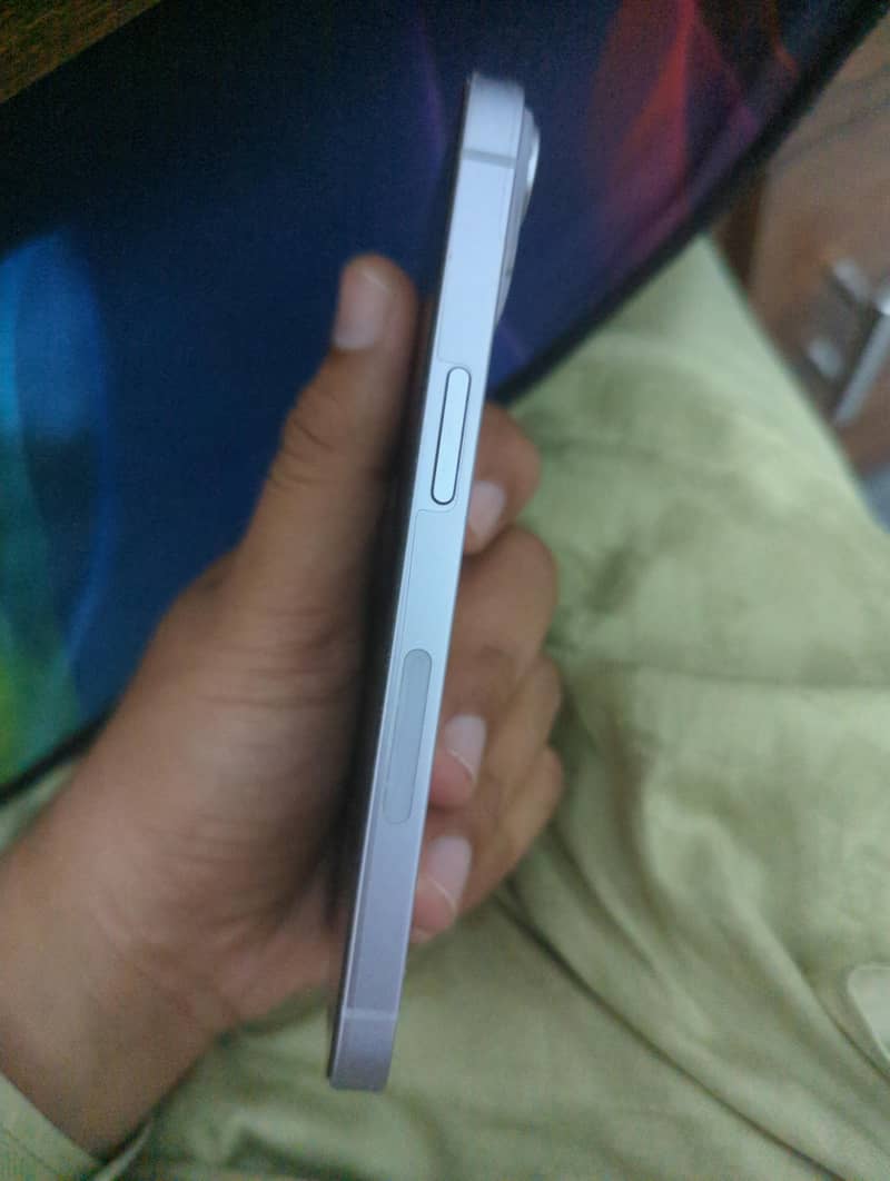 Apple iPhone 14 1