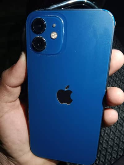Apple iPhone 12