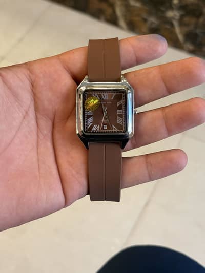 BEAUTIFUL FORMAL WATCH FOR MAN