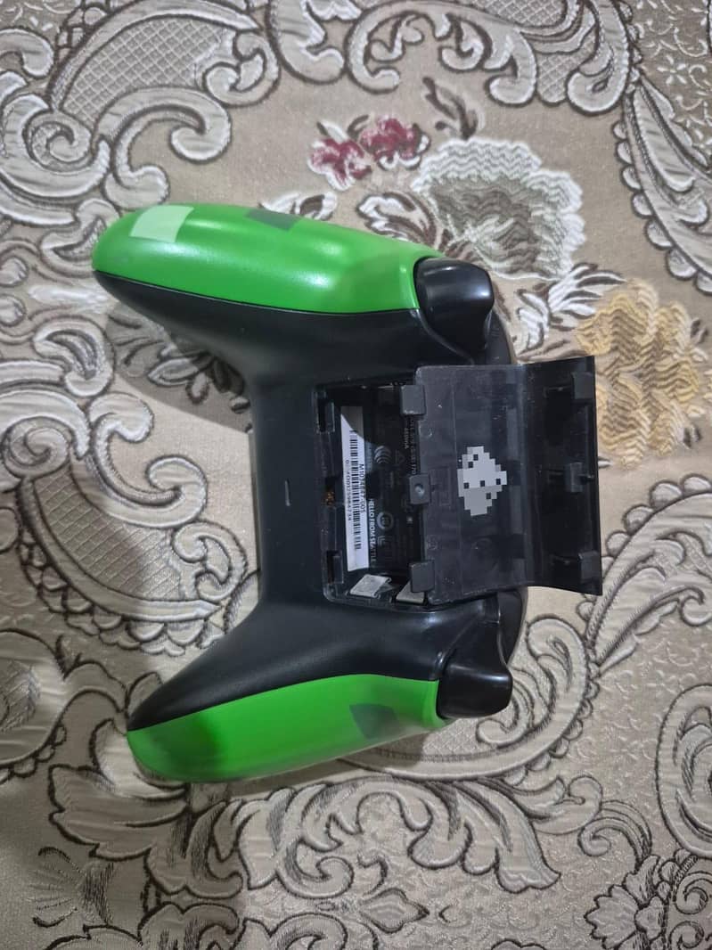 Xbox minecraft creeper edition controller 2