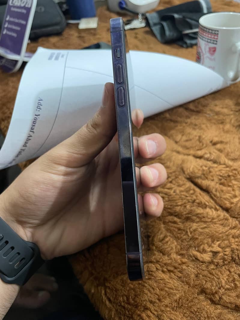 Apple iPhone 14 Pro Max 3