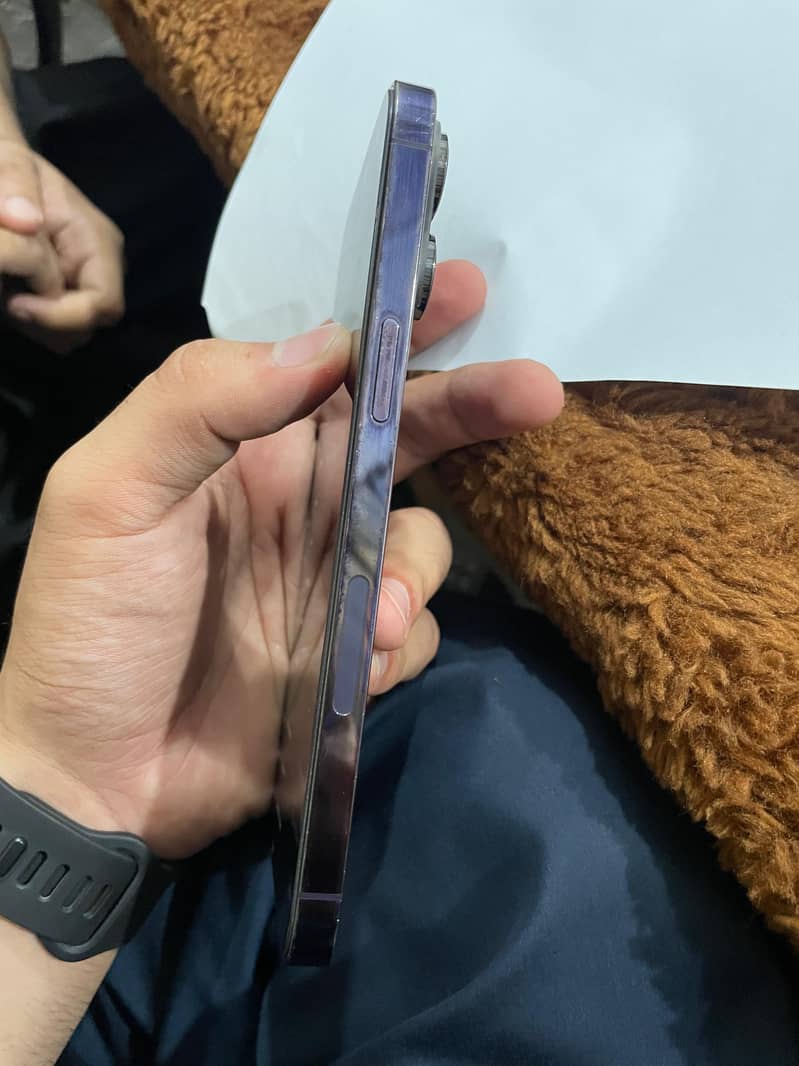 Apple iPhone 14 Pro Max 5