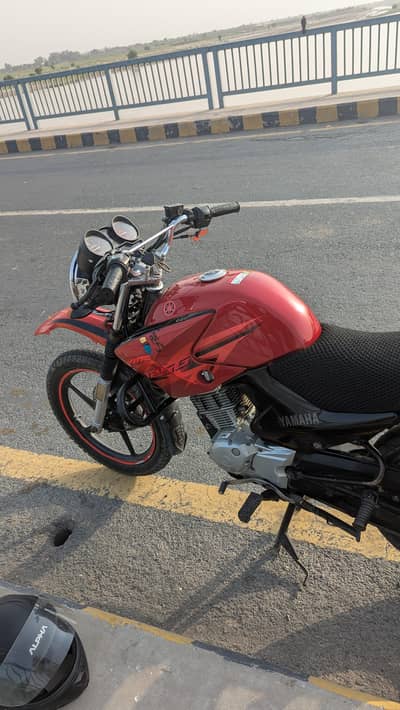 Yamaha YBR 125