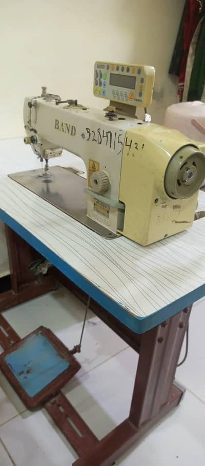 sewing machine urgent sale
