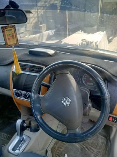 Suzuki liana car  best car family car confitable car family used car