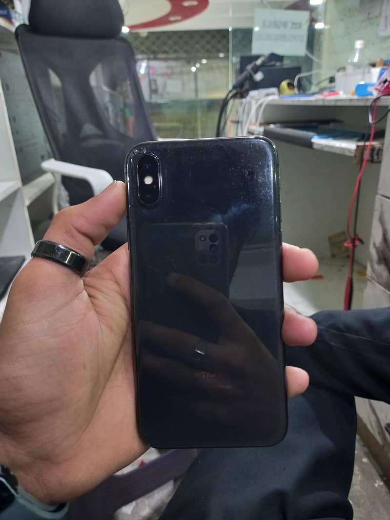 Apple iPhone X 1