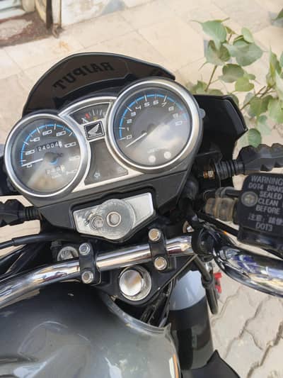 HONDA CB 150F SPECIAL ADDICTION