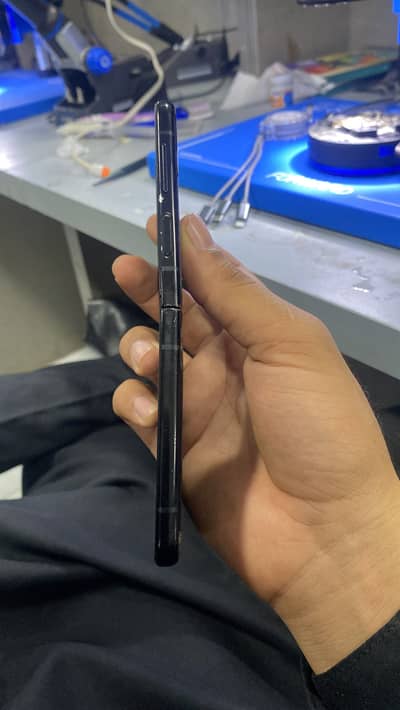 Samsung Mobile Z Flip 3