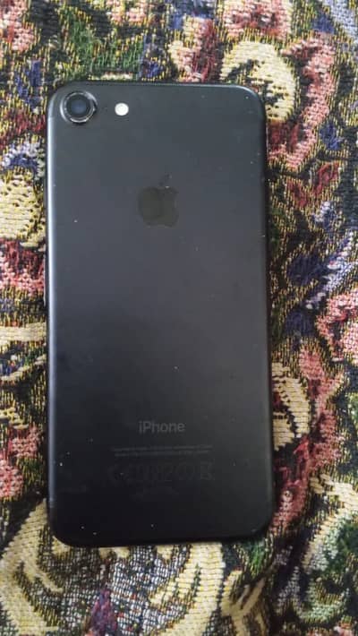 Apple iPhone 7