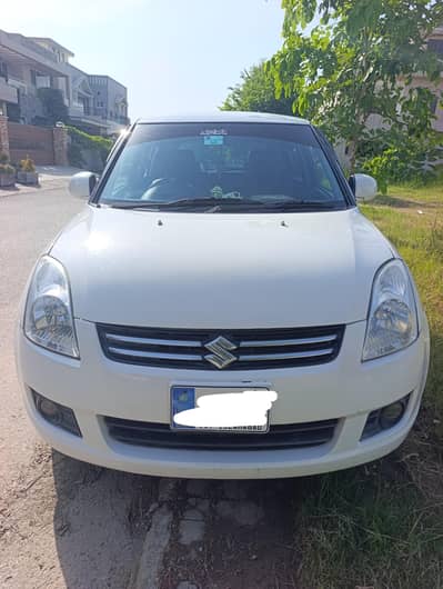 Suzuki Swift DLX 2012 ABS