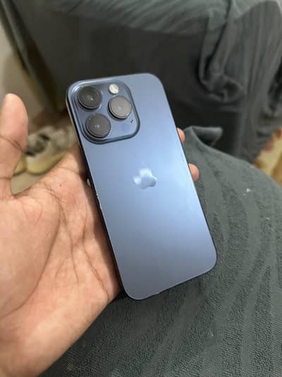 Apple iPhone 15 Pro