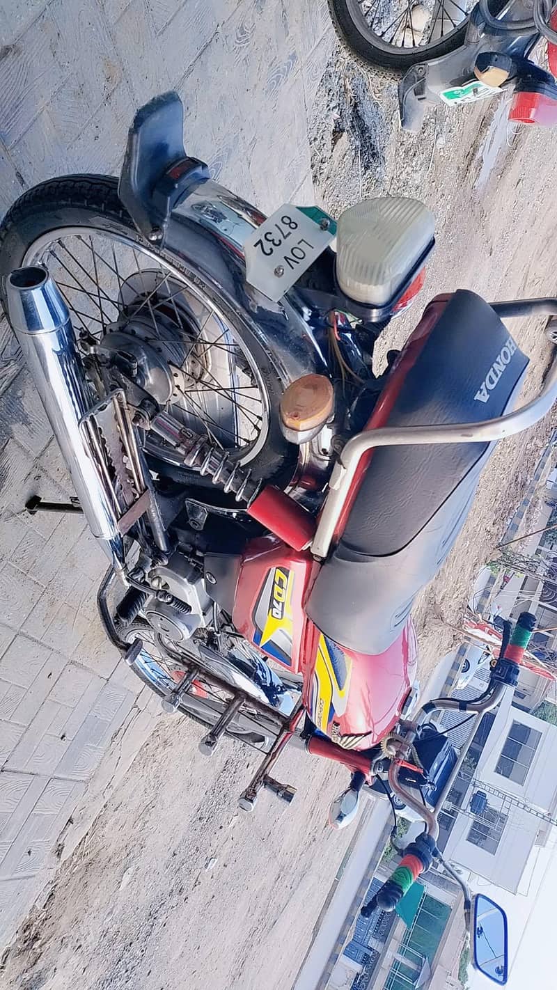 Honda cd 70 5