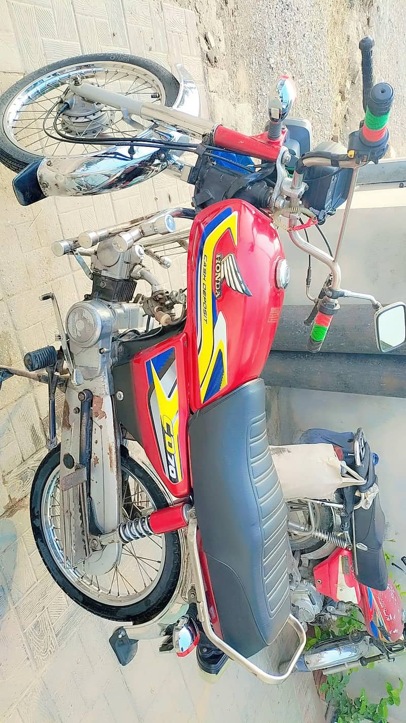 Honda cd 70 9