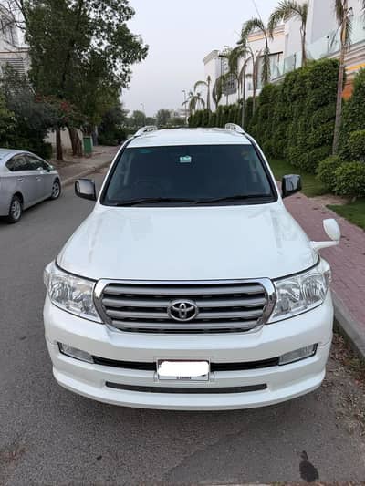 Land Cruiser Ax V8