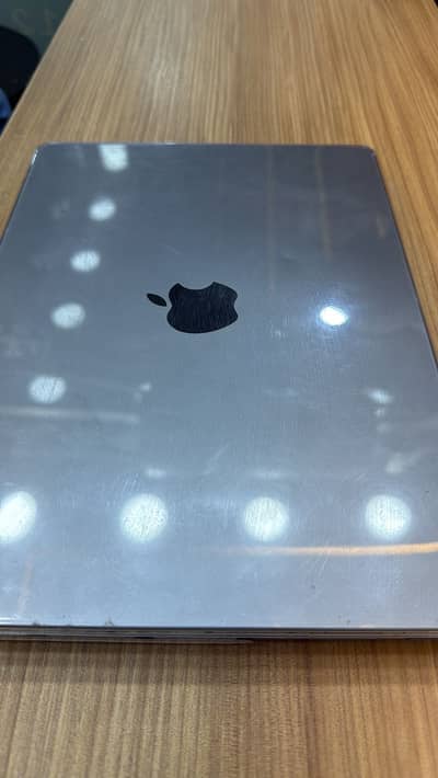 MacBook m3 pro