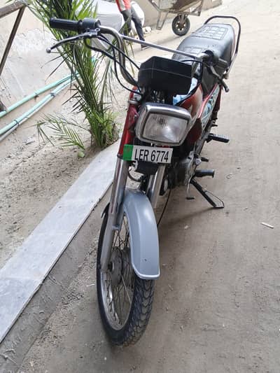 70cc bike Metro