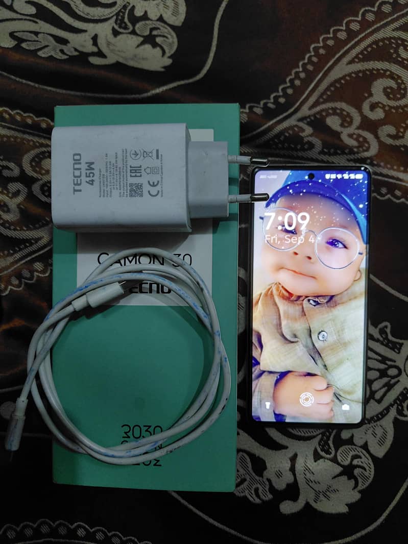 Tecno CAMON 30 8
