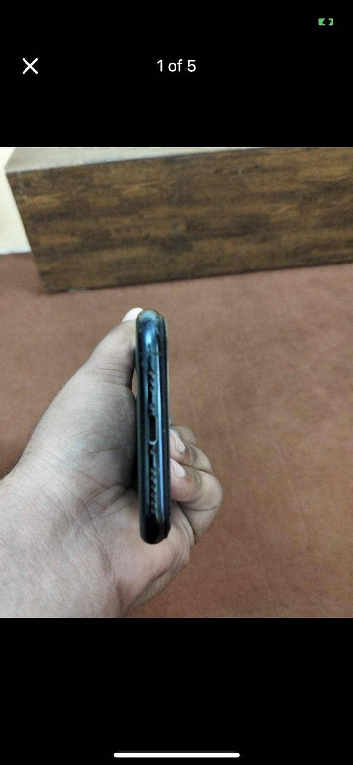 Apple iPhone 11 Pro 2