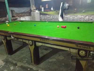 shender and wiraka snoker table for sale 6,112size 6 balls
