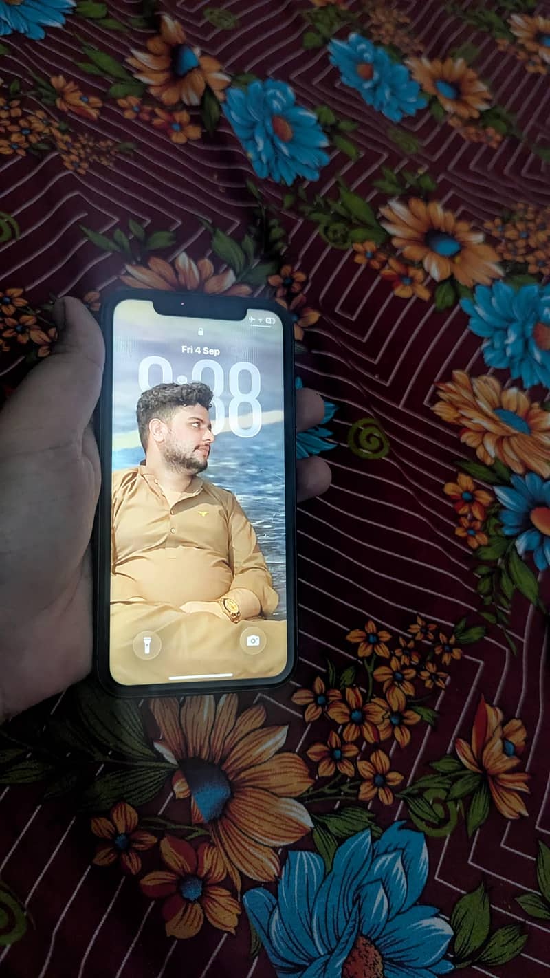 Apple iPhone 11 1