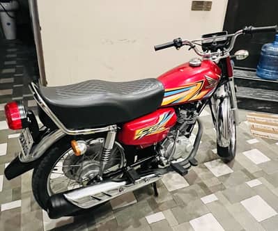 honda 125 Looks Like A New 1 Hand Use Condition 10/9.5