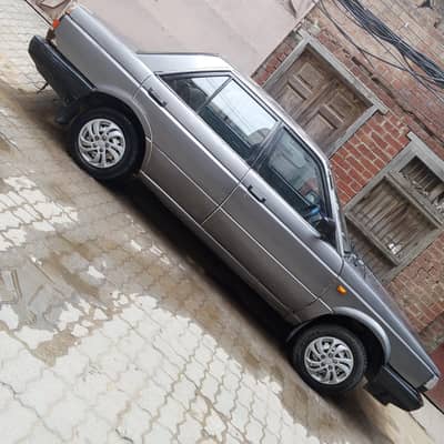 Nissan Sunny 1987