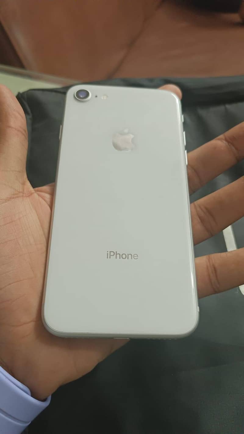 Apple iPhone 8 2