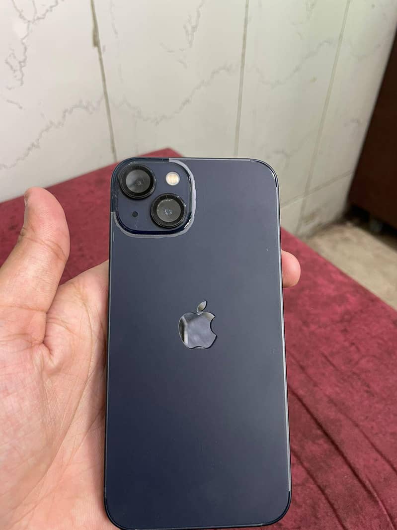 Apple iPhone 13 3