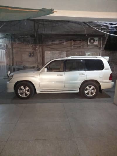 Toyota Land Cruiser 2003